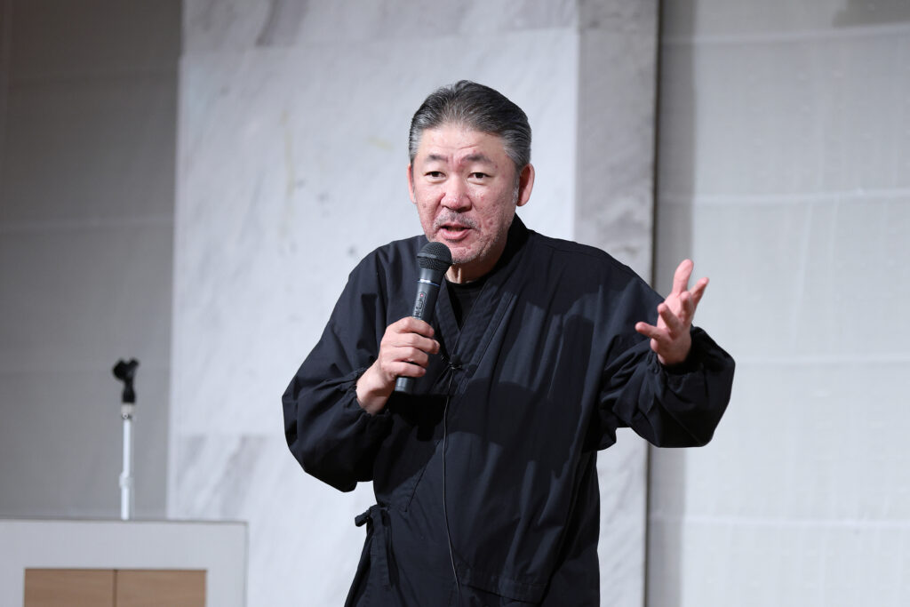 中村文昭