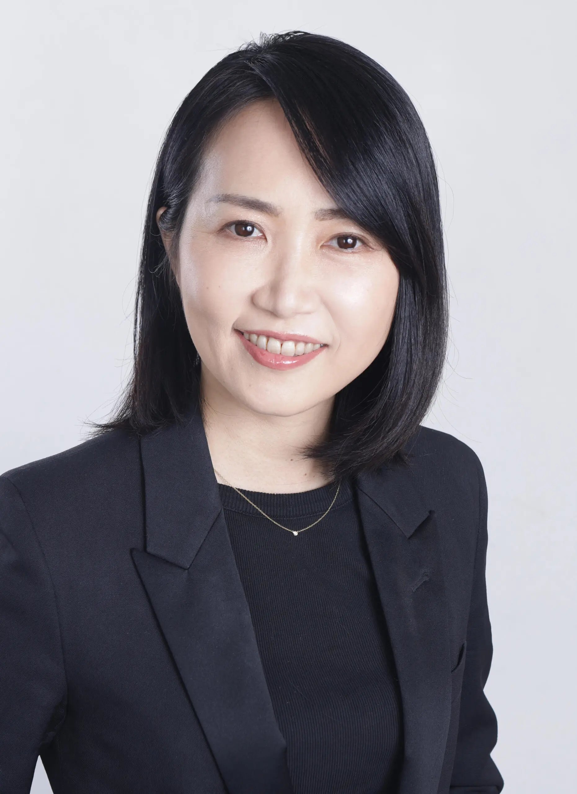 野村彩